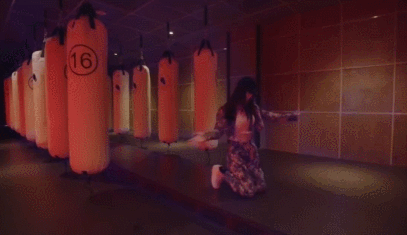 李小璐|李小璐穿露脐装大秀热舞：你继续讨厌，我热爱，跳得不好也不放弃