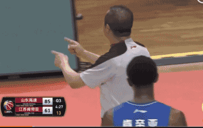 日常被骂的cba裁判,你真的了解吗?