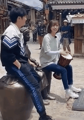 王珞丹|王珞丹想翻红，网友说的报名《浪姐》可能不行