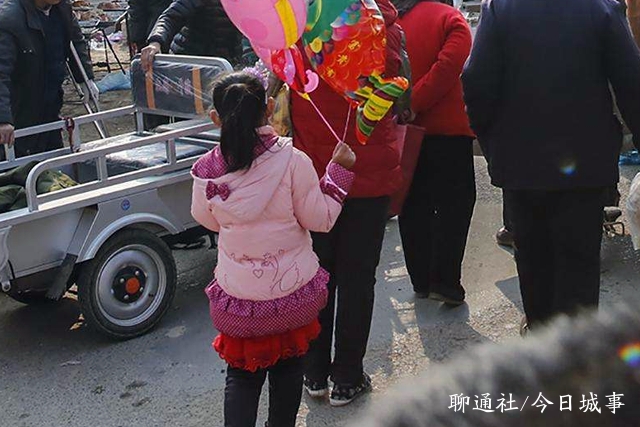 山东冠县一女子苦苦寻亲18年当年妈妈离家出走时她才12岁