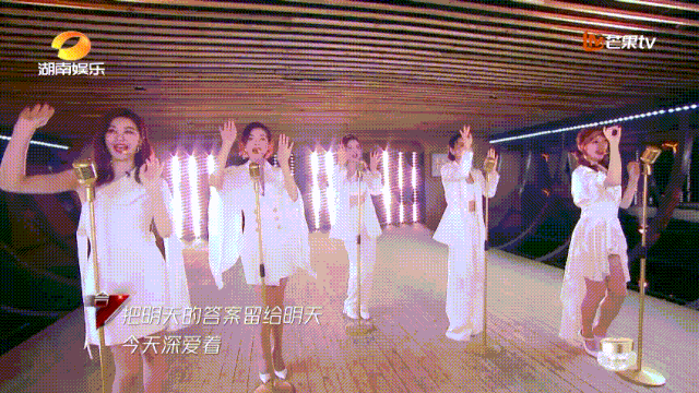 万茜|万茜，以一己之力拉垮浪姐收视的真皇族…