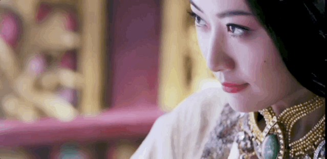 白冰|哭上热搜都是演的吗？她怕是浪姐里最心机的两面派了…