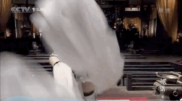 白冰|哭上热搜都是演的吗？她怕是浪姐里最心机的两面派了…