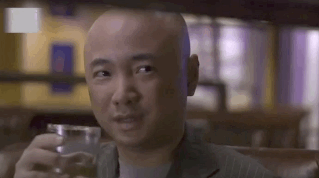 白冰|哭上热搜都是演的吗？她怕是浪姐里最心机的两面派了…