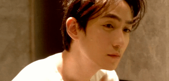 肖战|最受欢迎男演员大洗牌：肖战仅排第三，第一才是大佬