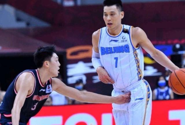 京媒反击了疑似暗讽广东太脏了林书豪被戳眼偷袭裆部