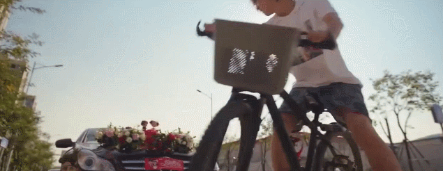 穿越火线|《穿越火线》的肖枫，甩《上海堡垒》的江洋十条街