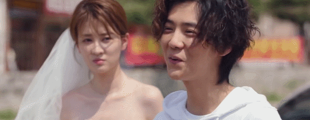 穿越火线|《穿越火线》的肖枫，甩《上海堡垒》的江洋十条街