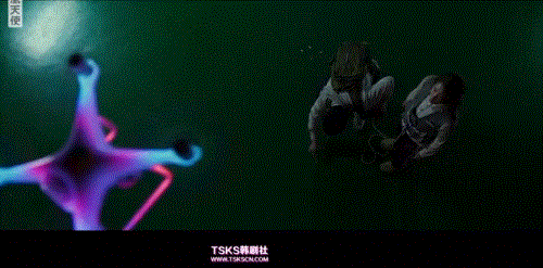 票房|韩国票房冠军，居然是个大烂片