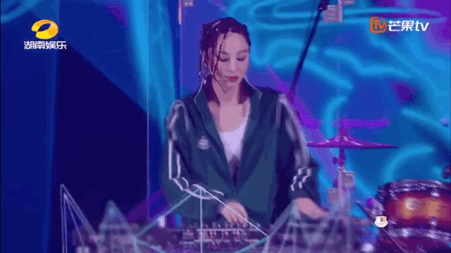 艾瑞巴蒂|搞事情的艾瑞巴蒂消失了，她们终于get到“姐学”？