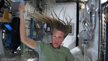 阿努什·安萨里|能让富豪们破产的旅行，只有这个了