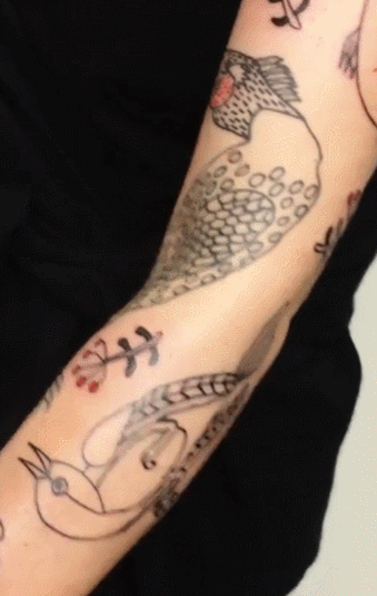 纹身|日本女孩6岁入行，是全世界最小纹身看完我却只想拥有同款爸爸！