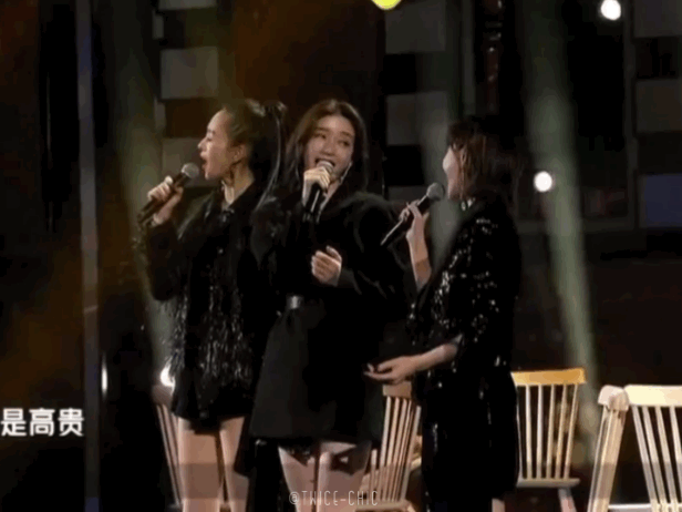 三十而已|三十而已结束后女主首同台，童瑶新造型神似章子怡，被赞气质独特