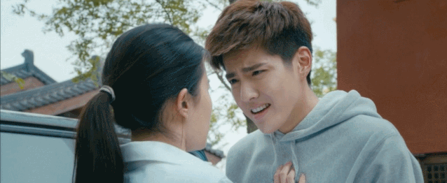 杨超越|杨超越天天吹演技炸裂，良心不痛吗？