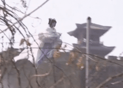 古力娜扎|娜扎突然被哪位高人指教了？刘亦菲天仙的地位怕是要保不住了……