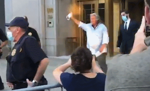 史蒂夫·班农|刷新认知：抓班农的机构，历史比美国还长