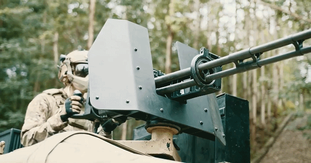 3000发分超级弹幕国产转管机枪威力惊人