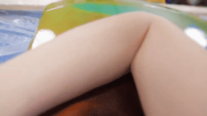 马桶|留在马桶圈上的彩色屁股印，会“出卖”你的心情？