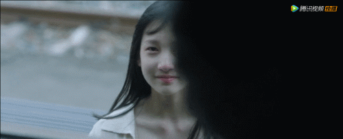 蹭热度|好笑吧？她还需要蹭热度？