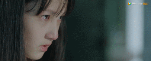 蹭热度|好笑吧？她还需要蹭热度？