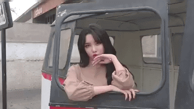 青3|《青3》用变性女孩炒热度，还有下限吗？