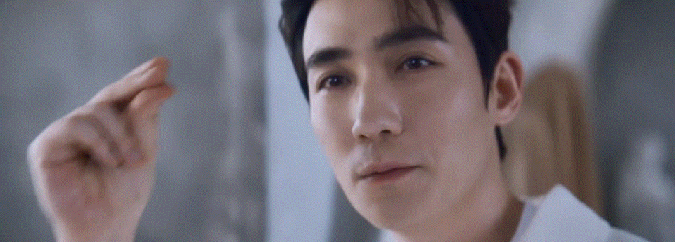 时间雕刻师|朱一龙呲着大板牙干什么呢？实现表情自由，时间雕刻师你值得拥有