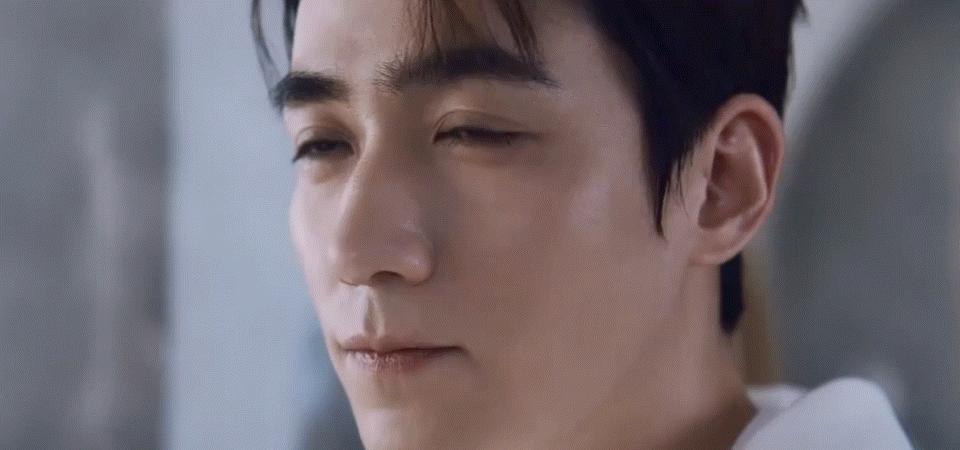 时间雕刻师|朱一龙呲着大板牙干什么呢？实现表情自由，时间雕刻师你值得拥有