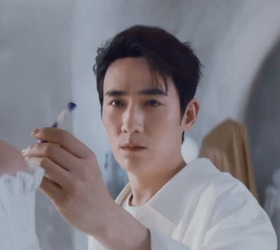 时间雕刻师|朱一龙呲着大板牙干什么呢？实现表情自由，时间雕刻师你值得拥有