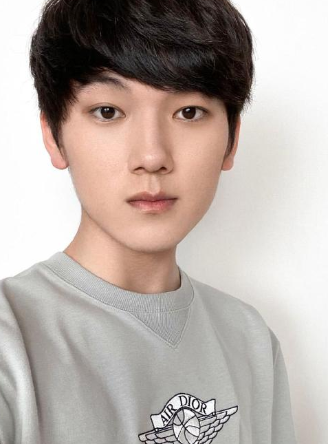 阿水太火了官方平台卑微求开播粉丝等着阿水开播刷礼物