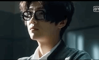 鹿晗|悬疑剧中场战事：鹿晗和baby，谁逆转了口碑