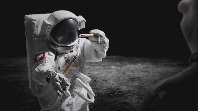 宇航员|什么？京东把未来好物站开到太空了？