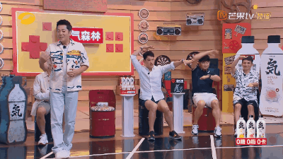 蔡国庆|蔡国庆：整个王府井，谁能艳得过我？