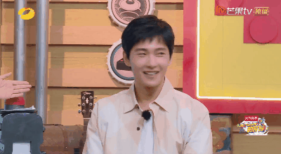 蔡国庆|蔡国庆：整个王府井，谁能艳得过我？