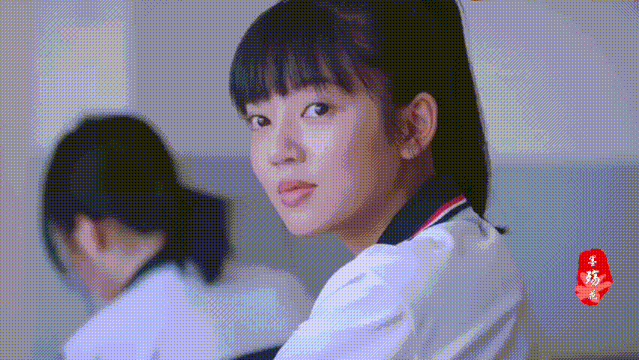 火山姐|她不是安以轩亲妹吗？怎么出道5年都没火，还被骂到差点退圈？