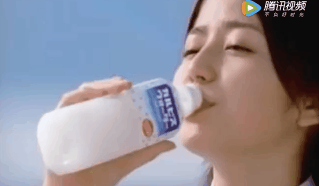 可尔必思|清新美少女的极致版本，这套沁人心脾的长相还能再打20年！