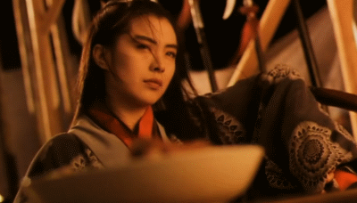 颜值|顶流小花纷纷颜值崩塌，为什么小美女很难蜕变成石破天惊大美人？