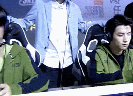 林湖|一波三折，任豪承认与网红玩密室逃脱，粉丝房子又塌了？