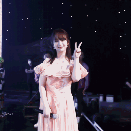 杨紫|央视镜头下的杨紫：无修图无滤镜的小猴紫甜美又清新