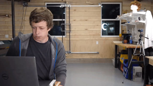 shane|闭着眼睛都能投进！3D遥感、轨迹追踪，这个小哥做了个“百发百中”篮球框