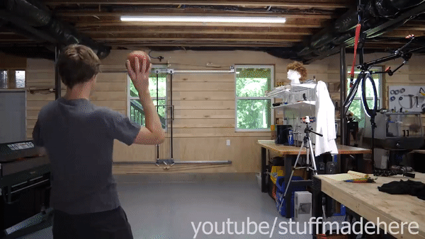 shane|闭着眼睛都能投进！3D遥感、轨迹追踪，这个小哥做了个“百发百中”篮球框