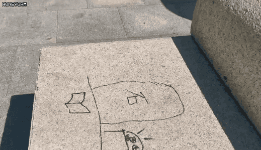 奥森公园|奥森南园雕塑被涂鸦，谁干的？