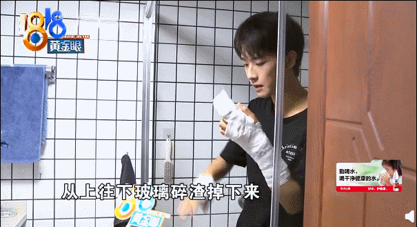 网红|就这张脸，在热搜挂了一天？