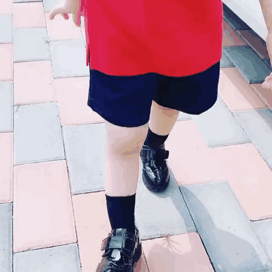 陈妍希|陈妍希自弹自唱悼念黄鸿升，儿子小床出镜，与陈晓的北京爱巢曝光