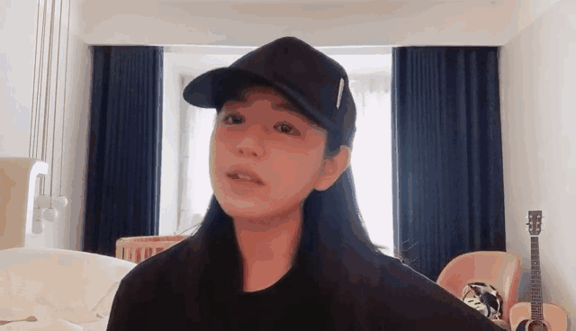 陈妍希|陈妍希自弹自唱悼念黄鸿升，儿子小床出镜，与陈晓的北京爱巢曝光