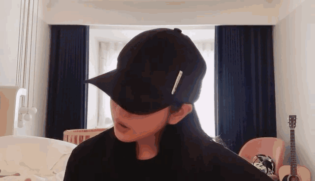 陈妍希|陈妍希自弹自唱悼念黄鸿升，儿子小床出镜，与陈晓的北京爱巢曝光