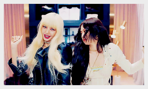 日本_娱乐|15岁惊艳出道，亮相就被称赞“美到让人窒息”的脸长什么样？