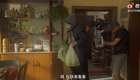 幸福社区|《幸福社区》肖战即兴加词，专访做公益两不误，服装打破大众印象