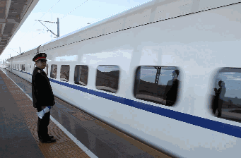 车站|为什么火车很少提前到站，非要乘客等？今天总算知道了