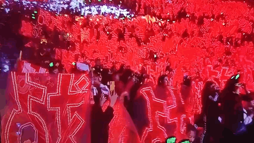 肖战|肖战出道4周年快乐，粉丝开启新团建