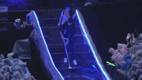 芒果|舞台事故找这种借口，当观众傻吗？